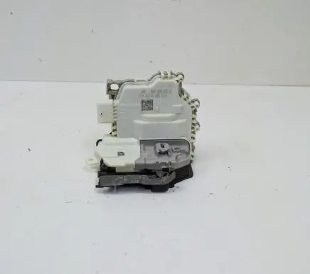 Audi Q5 SQ5 Rear door lock 8X0839015D