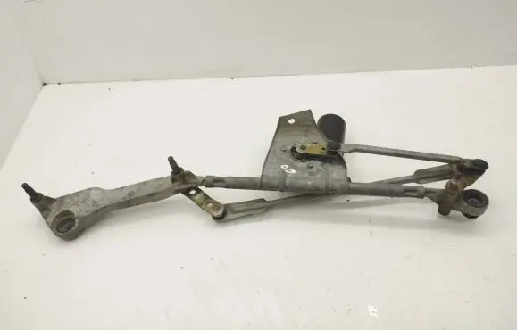 Mercedes-Benz R W251 Front wiper linkage and motor A2518201742