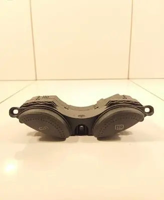 Ford Focus Windscreen/window heater switch 98AG18C621AF