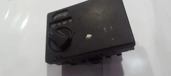 Volkswagen Transporter - Caravelle T4 Windscreen/window heater switch 701959531