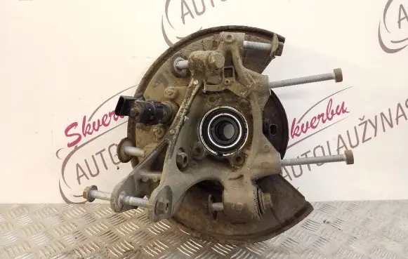 Porsche Cayenne (92A) Rear wheel hub spindle/knuckle 