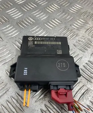 Audi Q5 SQ5 Gateway control module 8R0907468N