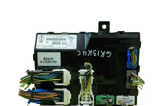 Ford Fiesta Fuse box set AV1T15K600EG BEZPIECZNIKOW