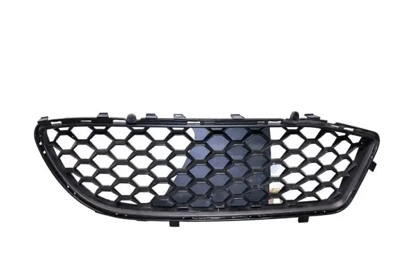 Alfa Romeo Giulia Front bumper lower grill 156119501
