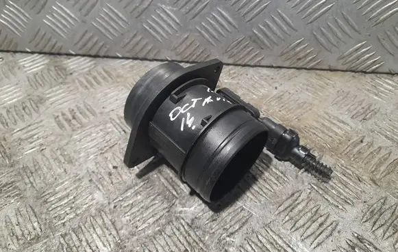Skoda Octavia Mk3 (5E) Mass air flow meter 04L906461B