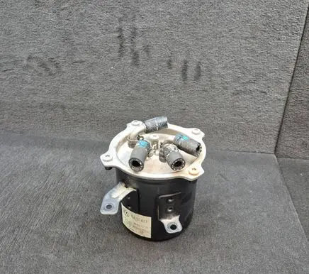 Audi Q7 4L Fuel filter housing 7L6127401F 7L6127401H 7L6127401C