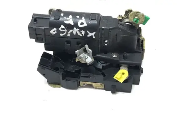 Renault Kangoo I Front door lock