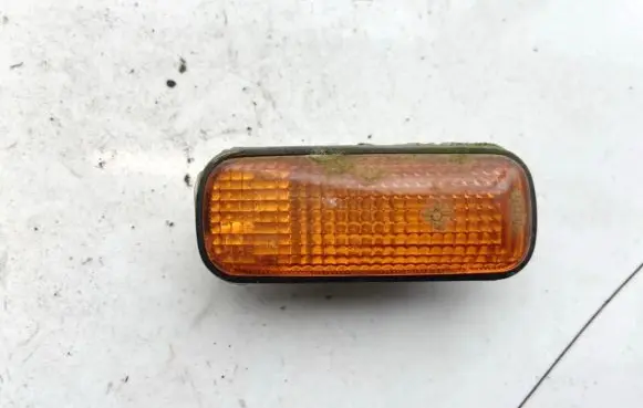 Rover 414 - 416 - 420 Front fender indicator light