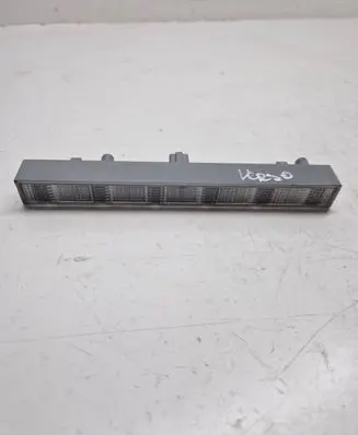 Toyota Verso Third/center stoplight 89076252 8167005100
