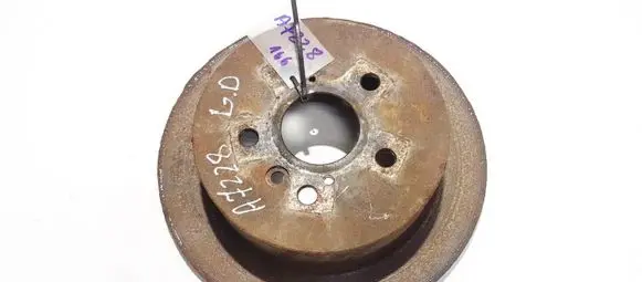 Toyota Avensis Verso Rear brake disc neventiliuojamas