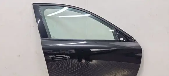 Peugeot 308 Front door 