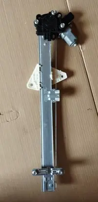 Subaru XV Front door window regulator with motor