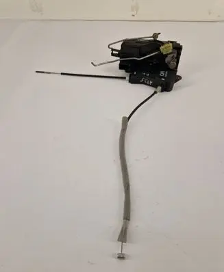 Opel Signum Front door lock 13210767