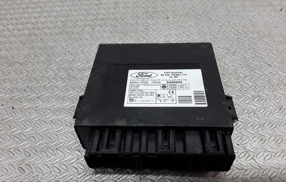 Ford Focus Comfort/convenience module 98AG15K600DD 5WK47230D