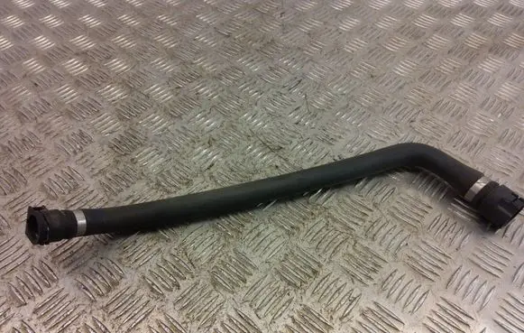 BMW X3 E83 Engine coolant pipe/hose