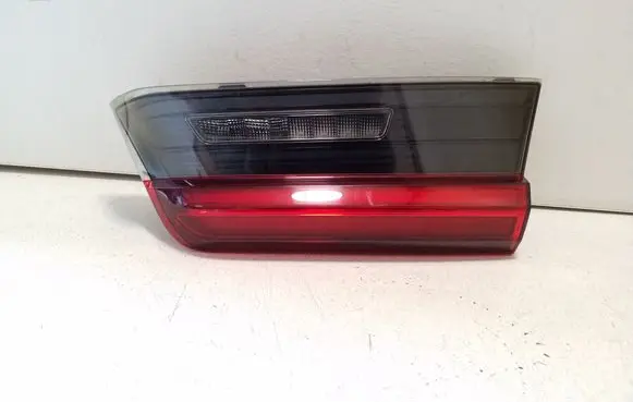 BMW 3 G20 G21 Tailgate rear/tail lights H8795584207 2TZ01317406