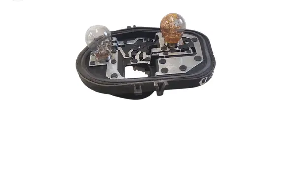 Ford C-MAX II Tail light bulb cover holder AM5113N004EA