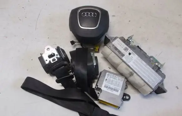 Audi A6 S6 C6 4F Airbag set poduszkii
