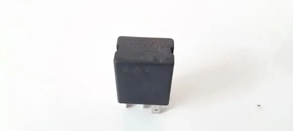 Renault Megane II Other relay 7700414484