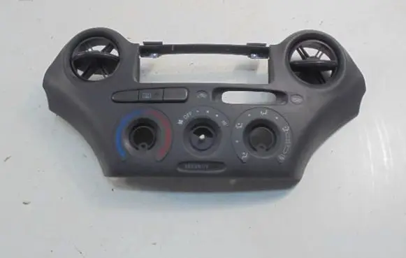 Toyota Yaris Verso Interior fan control switch 758294