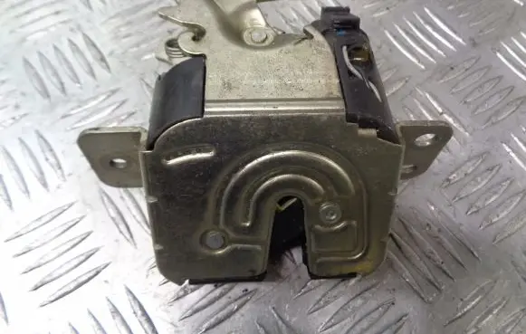 Mitsubishi Colt Tailgate/trunk/boot lock/catch/latch