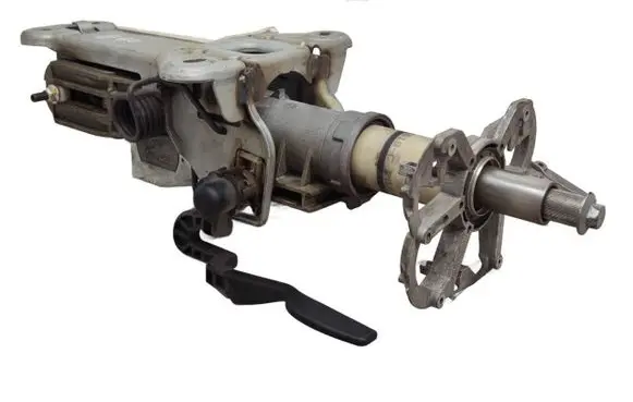 BMW 5 E60 E61 Steering wheel axle 6774623 020839187