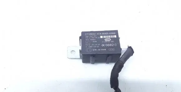 Hyundai Santa Fe Immobilizer control unit/module 95420H1000 7870350908581