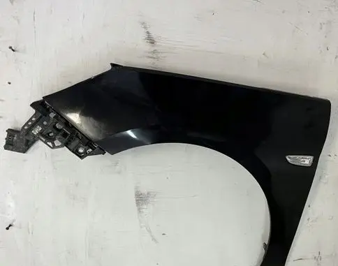 Opel Astra K Fender