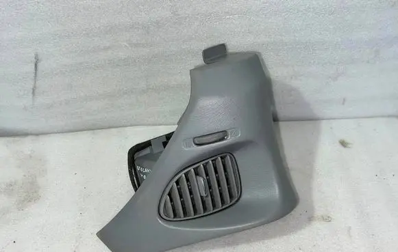 Nissan Almera Tino Dash center air vent grill 68210BU200