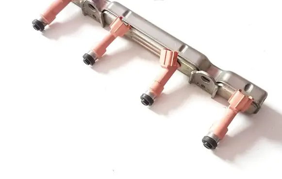 Toyota Prius (XW30) Fuel injectors set 2325021090 12B07