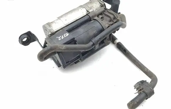 Mercedes-Benz GLC AMG Air suspension compressor/pump A2133200104