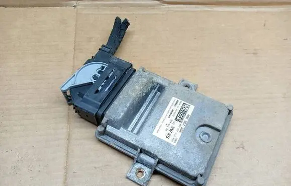 Audi A4 S4 B9 Adblue control unit 4M0907355