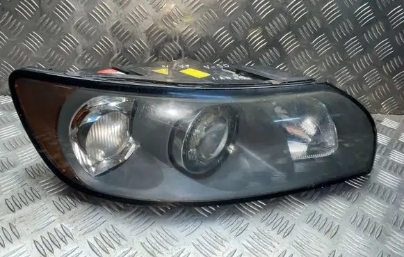 Volvo V50 Headlight/headlamp HCHR221 LE01G676
