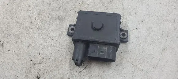BMW 3 E46 Glow plug pre-heat relay 0522120