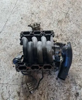 Audi A6 S6 C5 4B Intake manifold 078121181