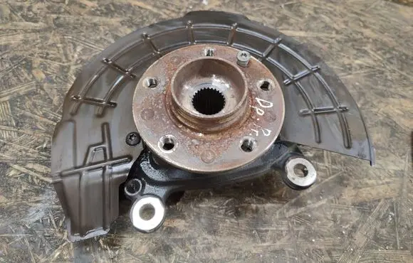Fiat 500X Front wheel hub spindle knuckle C544
