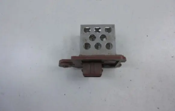 Citroen C5 Fan control module 9641212680