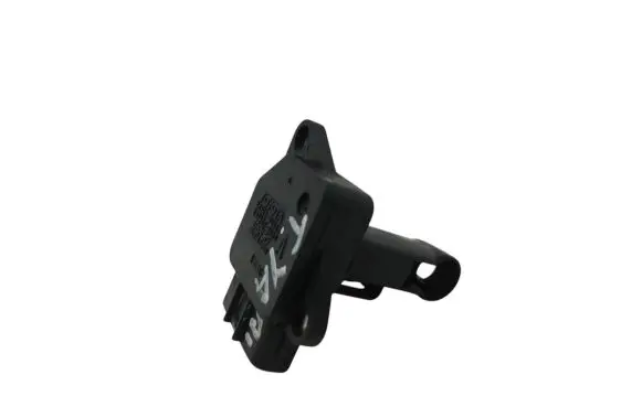 Toyota Yaris Mass air flow meter 2220430010 1974003110
