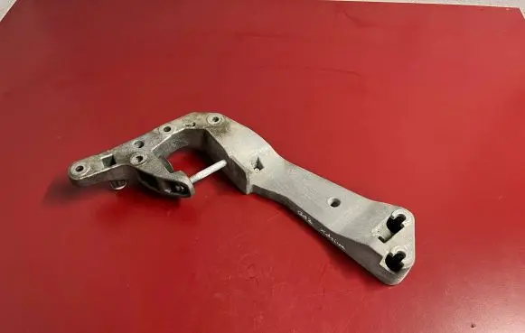 BMW X4 G02 Gearbox mounting bracket 8486998 22328486998
