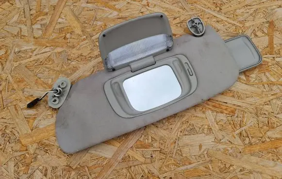 Chrysler 300M Sun visor