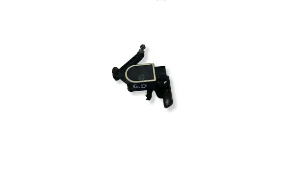 BMW 5 F10 F11 Rear air suspension level height sensor 6861351