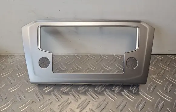 Volkswagen PASSAT B8 Radio/GPS head unit trim 3G2858069E