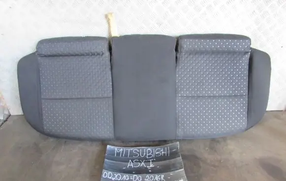 Mitsubishi ASX Rear seat 