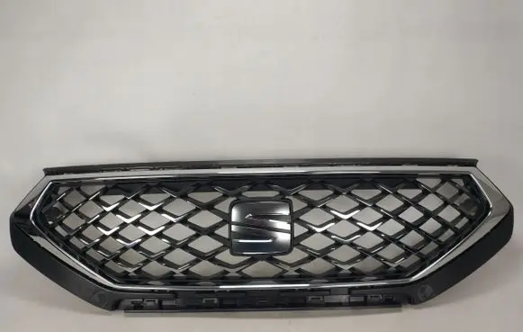 Seat Tarraco Front bumper upper radiator grill 5FJ853654B