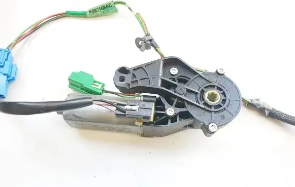 Chrysler 300 - 300C Seat adjustment motor 820591124 82059112-4