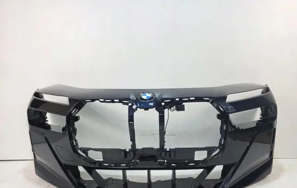 BMW 7 G70 Front bumper