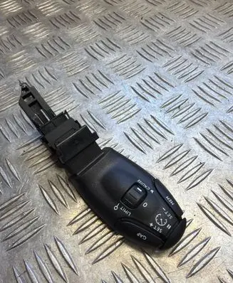 Toyota Proace Cruise control stalk E11372460 0215 05W3