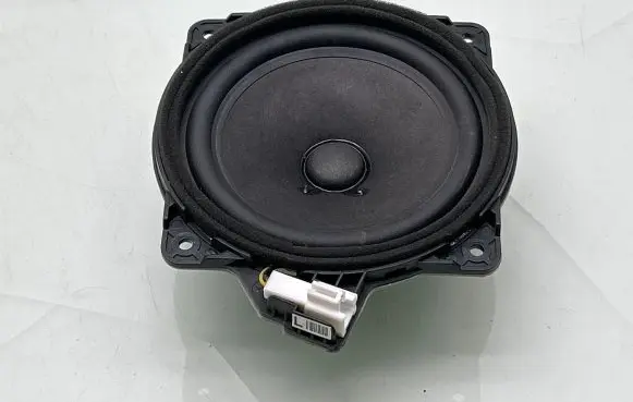 KIA Sorento Front door speaker 96330C5000