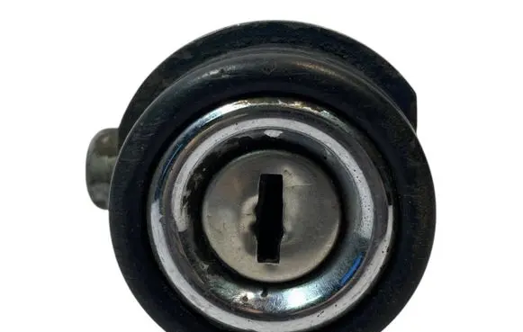 Volkswagen Transporter - Caravelle T3 Tailgate exterior lock 251829231B