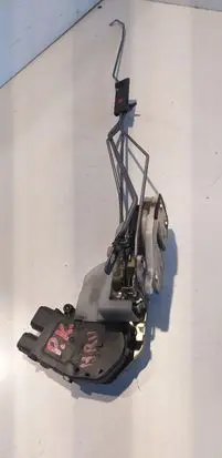 Honda HR-V Front door lock